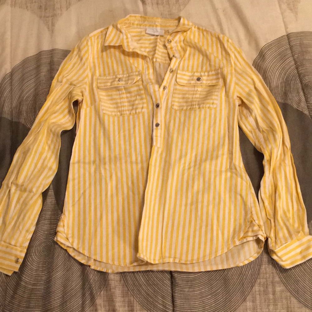 Mid button down